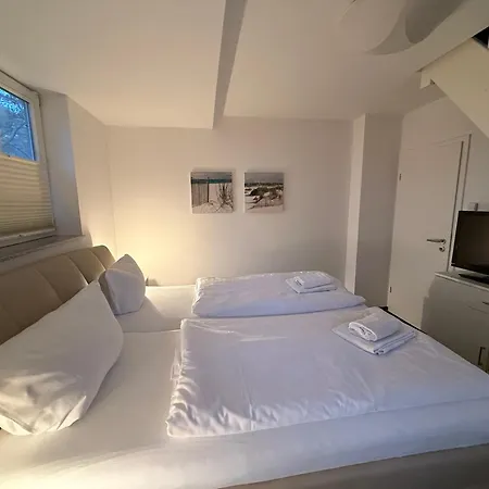Ferienhaus Weißes Traumhaus *