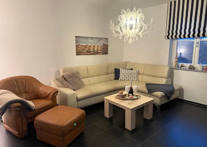 Weisses Traumhaus 펜션 글로페