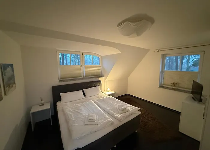 펜션 Weisses Traumhaus 글로페